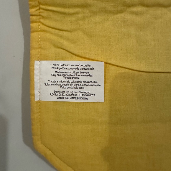 Easter Spring Table Runner (OS) (Yellow) - Picture 2 of 4